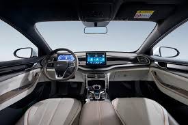 BYD Qin Plus gear console luxury